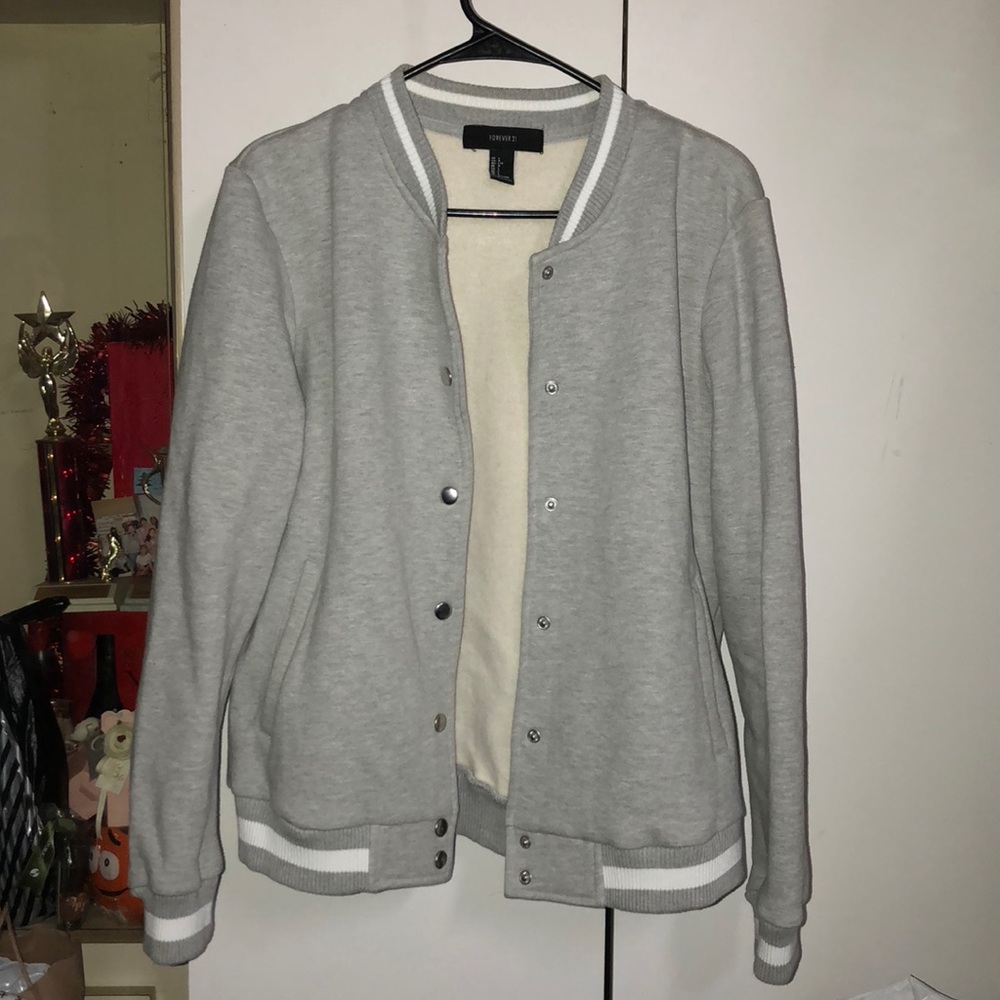 FOREVER 21 VARSITY JACKET